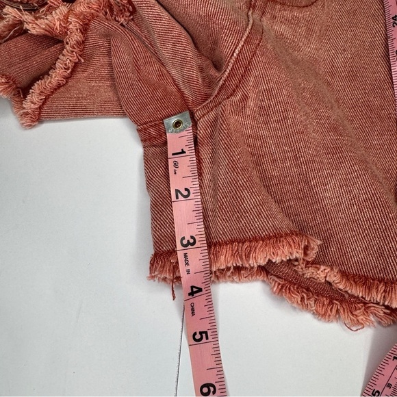 POL High Rise Distressed Denim Shorts Rust Red Size Large NWOT - Picture 9 of 9